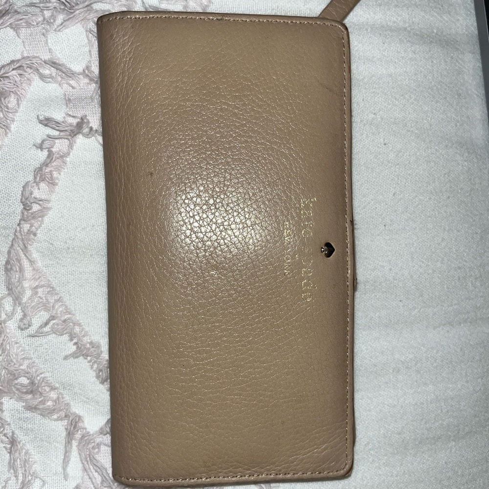 Kate Spade Nude Wallet